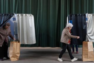 Δύσκολες, σημαντικές νίκες για την Αριστερά